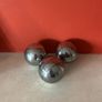 Metal Balls Boules Game Image 2
