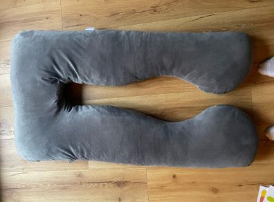 pregnancy pillow