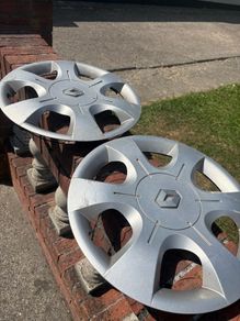 Genuine Renault Trafic Hubcaps 16"