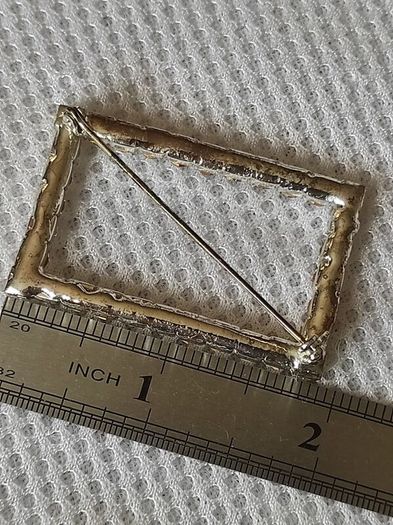 brooch