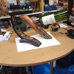Wine bottle stands
