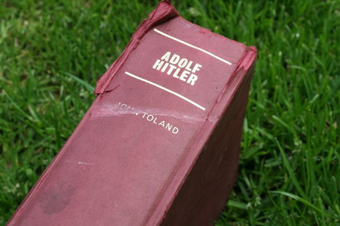 Adolf Hitler By John Toland -1976