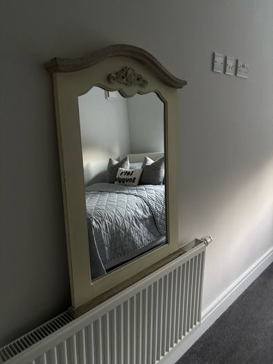 mirror