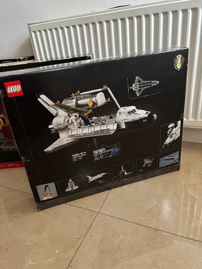LEGO NASA Space Shuttle Discovery 10283