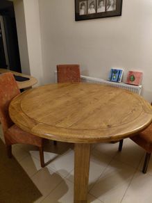 Dining Table - Oak - Round- 150 cm x 76 cm