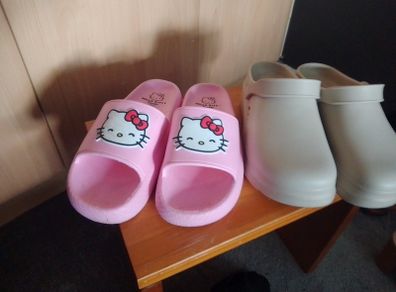 flip flops