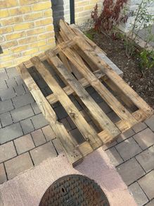 Pallet/Wood