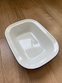 Enamel Baking Dish