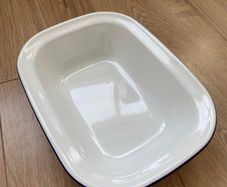 Enamel Baking Dish