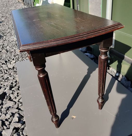 Vintage Queen Anne Style Side / Coffee Table