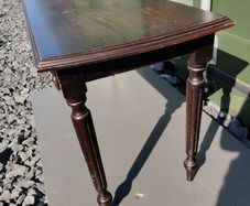 Vintage Queen Anne Style Side / Coffee Table
