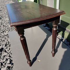 Vintage Queen Anne Style Side / Coffee Table
