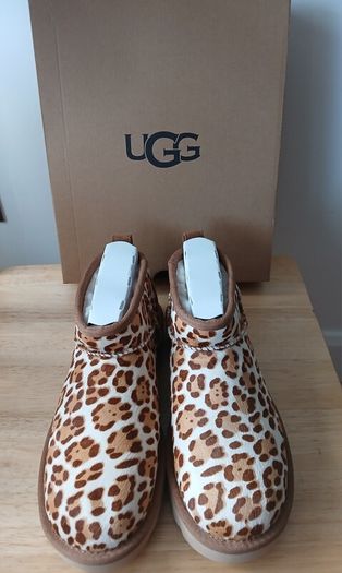 UGG Classic Ultra Mini Plains Leopard - New in Box - UK 5/EU 38