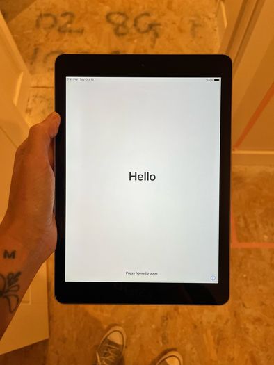Apple iPad Air 1st Gen