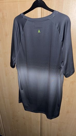 Brand New Men's technicals set