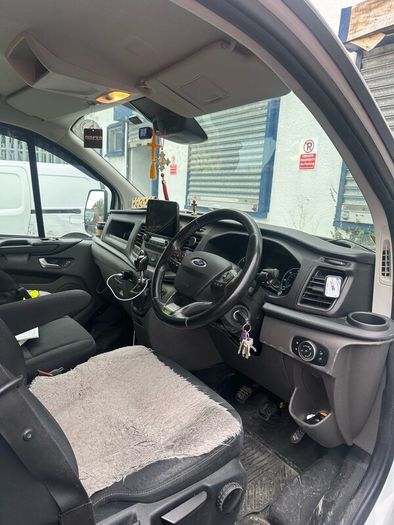 Ford Transit Custom 211