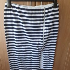 Fitted skirt, size 12, New with Tag