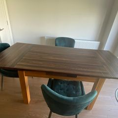 dinning table