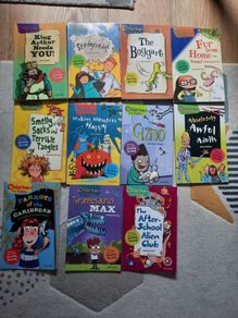 Chuckiers Fun Fiction set