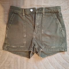 Girls shorts 9-11y