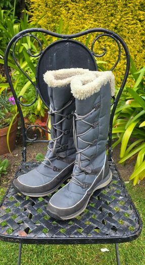 Clarks Gore-Tex ladies boots Size UK6.5