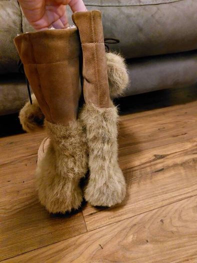 TCM suede boots- uk7