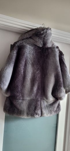 CALVIN KLEIN grey and black faux fur jacket - Sz M (Fit 10-14UK) - Bnwt Rrp 295 USD