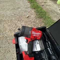 Bolt M18 FHIW2F12 Milwaukee