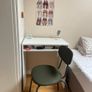 desk and chair with no damage Image 2