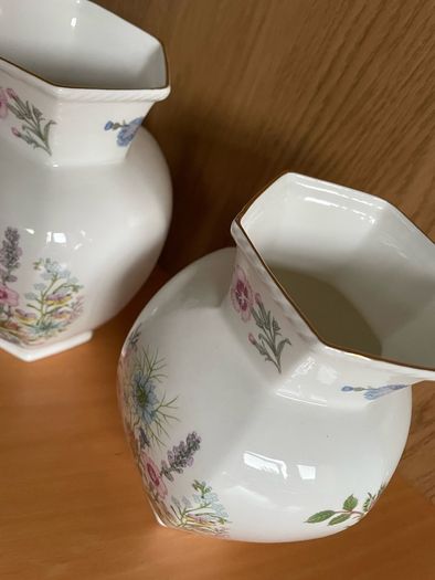 Vintage Aynsley Wild Tudor Porcelain Vases