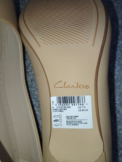 New.Clarks women high heel shoes.size UK7