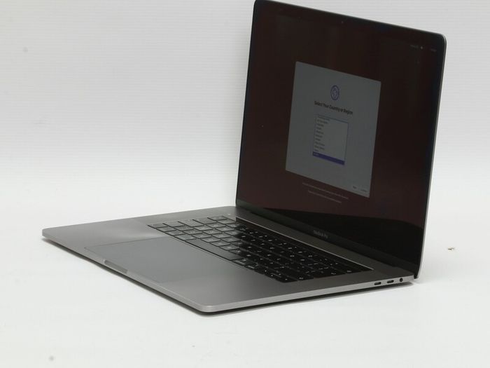 Apple Macbook Pro 2.6ghz I7 16gb Ram  Mid 2019 Ms Office