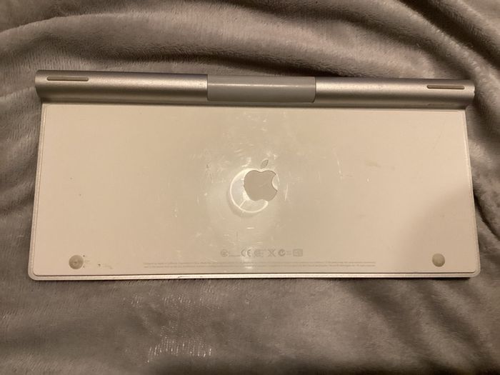 Apple keyboard