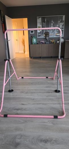 kids gymnastic bar