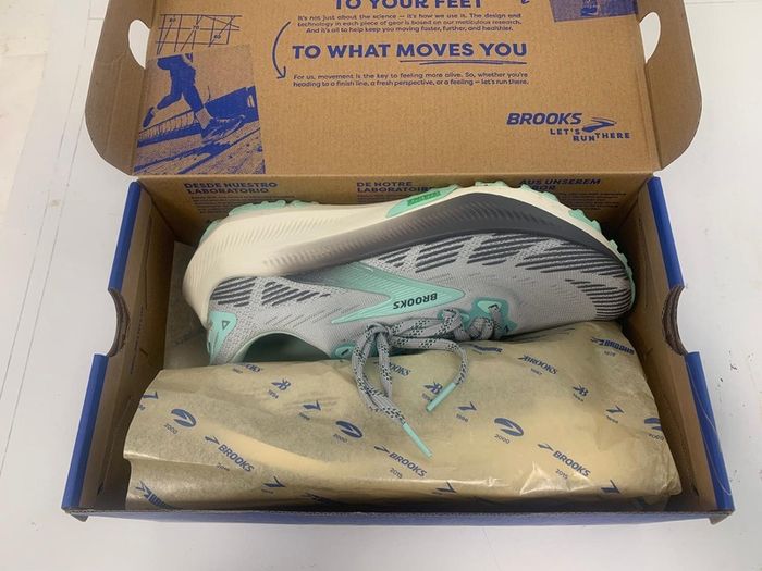 Brooks Ghost Trail Runners Size UK 6.5