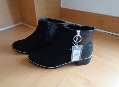 Black Ankle Boots