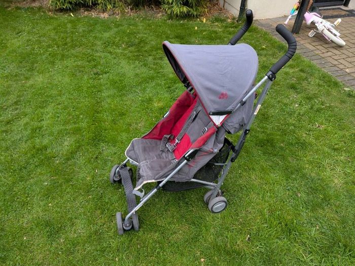 Umbrella stroller McLaren