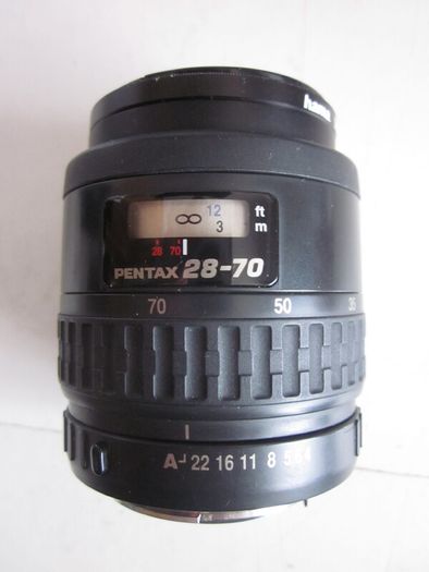 Pentax MZ 5n SLR 35mm Film Camera 28 -70 mm Pentax Lens Vintage