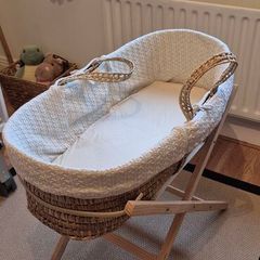 Little Green Sheep Moses Basket