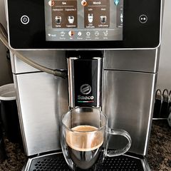 Saeco Xelsis Deluxe SM8782/30 Bean to Cup Coffee Machine