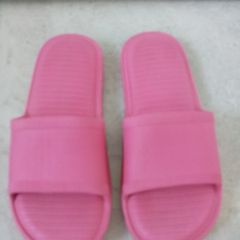 Girls sliders