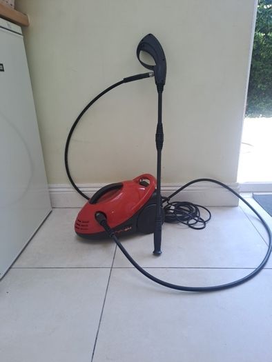 Power Devil 1600W Pressure Washer / Power Washer - Works Perfectly