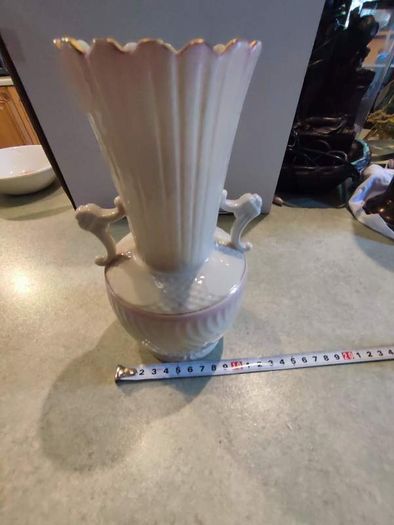 Antique Belleek China Vases With 2 Handles And Long Nick With Hint Of Pink