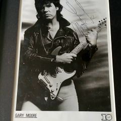 gary moore autograph