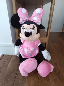 Official Disney Store Minnie Mouse Plush Toy