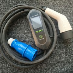 car charger 32A 7kW Type 2