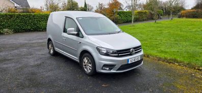 VW Caddy Highline