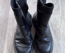 Kids Zara boots size 32 - or free with any purchase