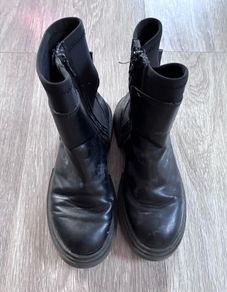 Kids Zara boots size 32 - or free with any purchase
