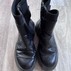 Kids Zara boots size 32 - or free with any purchase